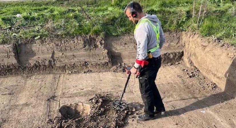 Elkezdődtek a Duna-híd építéséhez kapcsolódó munkák