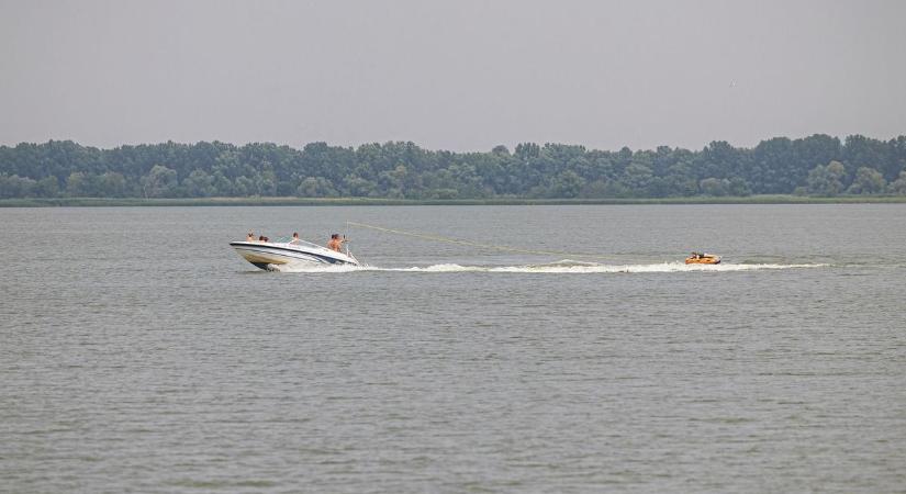 A Tisza-tavi horgászat fejlődése múlhat azon, rendbe teszik-e a tó vízi közlekedését