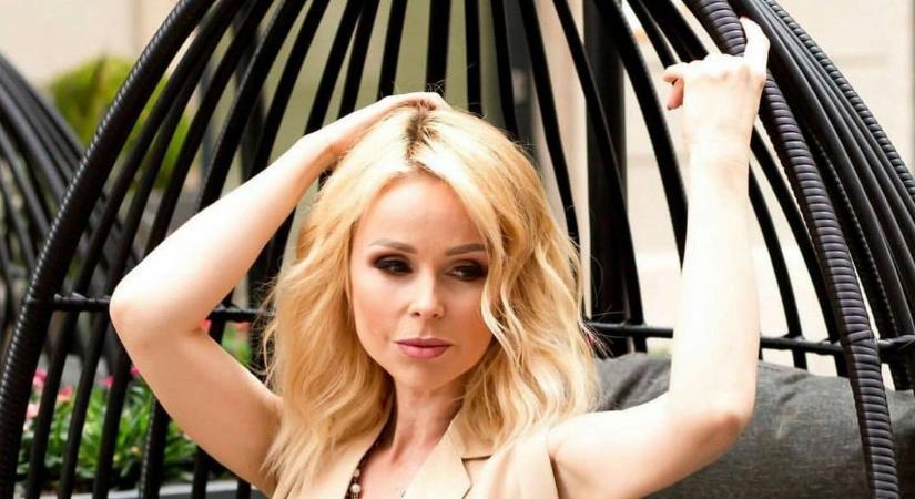 A magyar Pamela Anderson: elképesztő kebleket villantott Köllő Babett