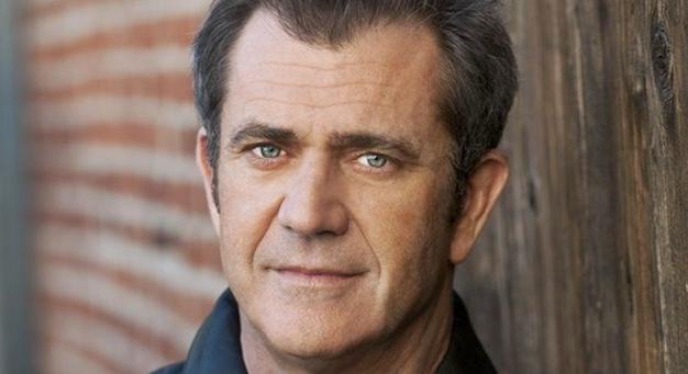 Mel Gibson ritkán látott fia mintha az apja tökéletes mása lenne – képek