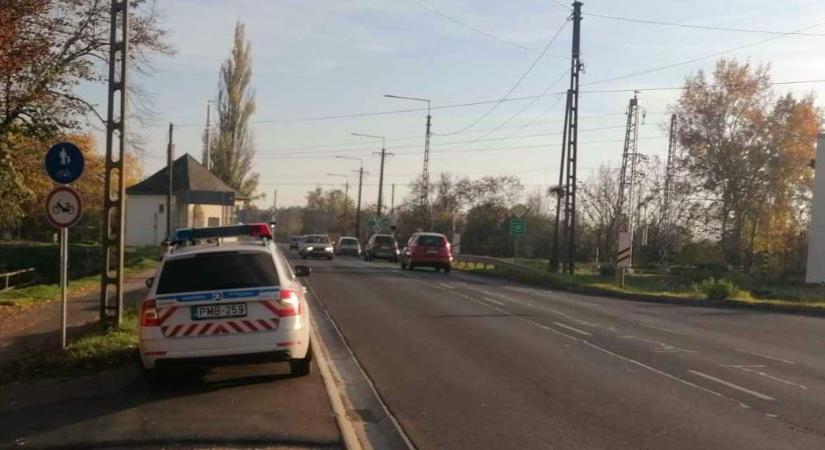 Ketten is szabályt szegtek a berettyóújfalui rendőrök előtt