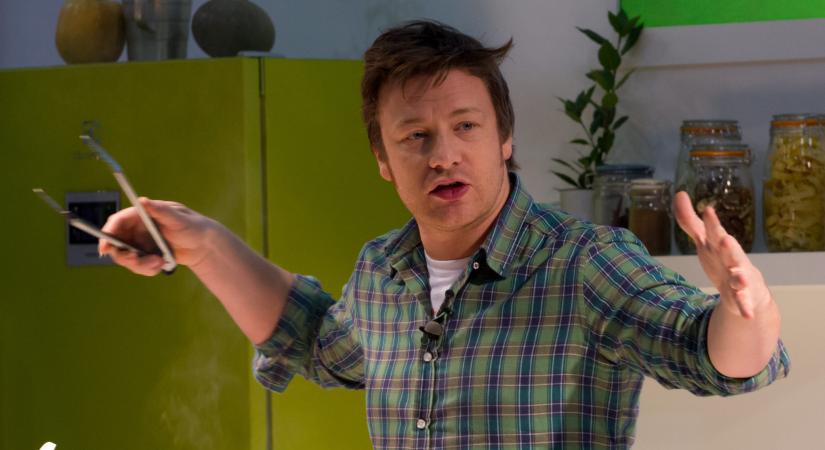 Jamie Oliver elárulta, melyik az az egyszerű konyhai trükk, amit mindenkinek követnie kellene