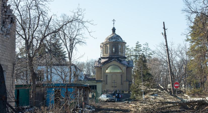 Elítélték azt a két orosz katonát, akik meggyilkoltak egy 9 fős ukrán családot