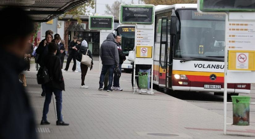 Reagált a Volánbusz a szekszárdi pályaudvarral kapcsolatos panaszokra