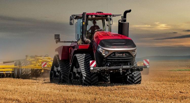 A Case IH Quadtrac 715 nyerte az Év Traktora 2025 díjat, HighPower kategóriában