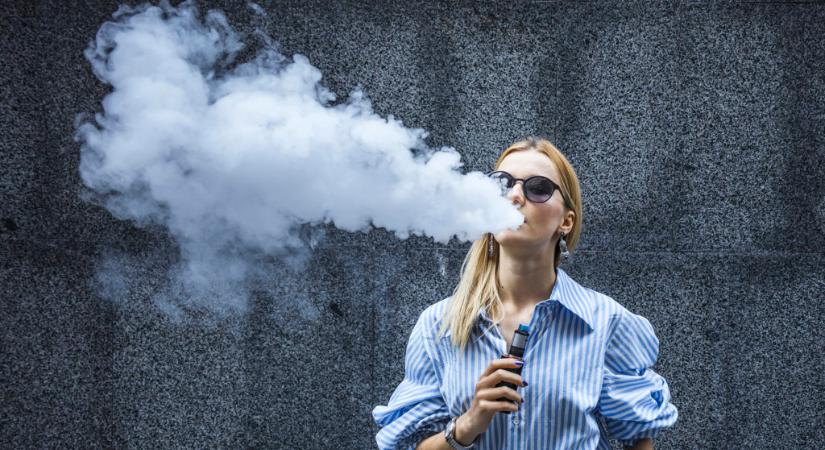 Más módon károsítja a tüdőnket az e-cigaretta, mint a hagyományos dohányzás