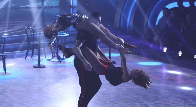 Villantások éjszakája: ringó keblek, kivillanó popók a Dancing with the Stars adásában