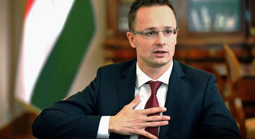 Szijjártó Péter Amszterdamról és a „liberális károgó mainstreamről”