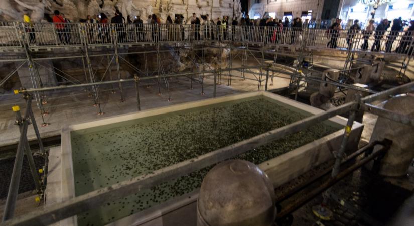 Azok járnak jól, akik egyetlen fillért sem dobnak mostanában a Trevi-kútba