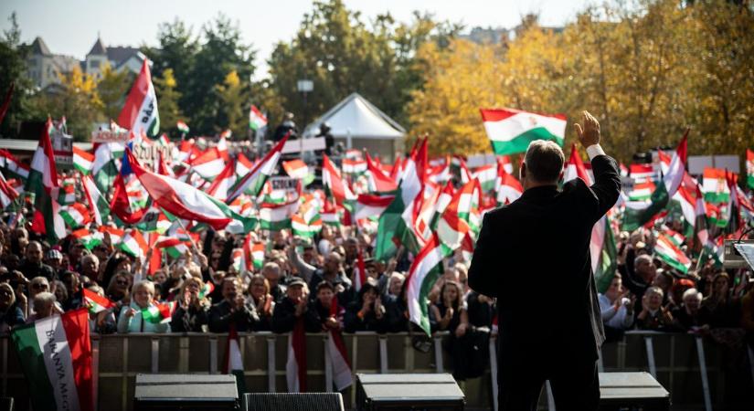 Orbán Viktor számít a magyar emberek támogatására