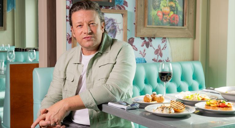 Jamie Oliver botrányba keveredett, sok embert felháborított