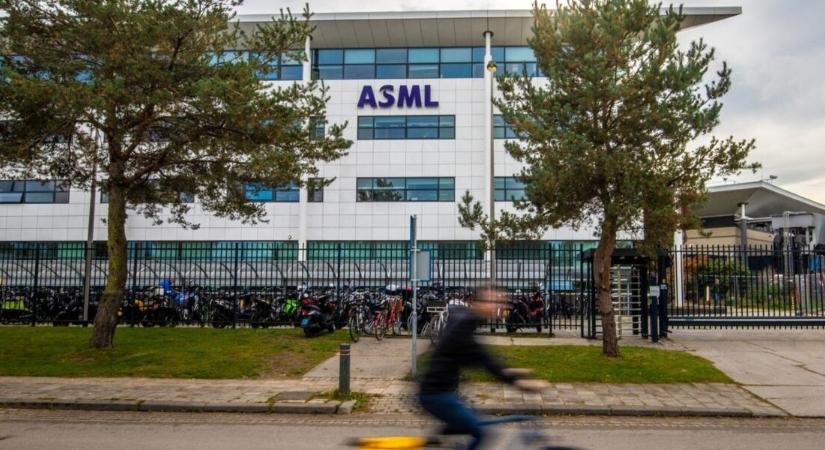 Vizsgálják, hogy miért volt globális leállás az ASML-nél