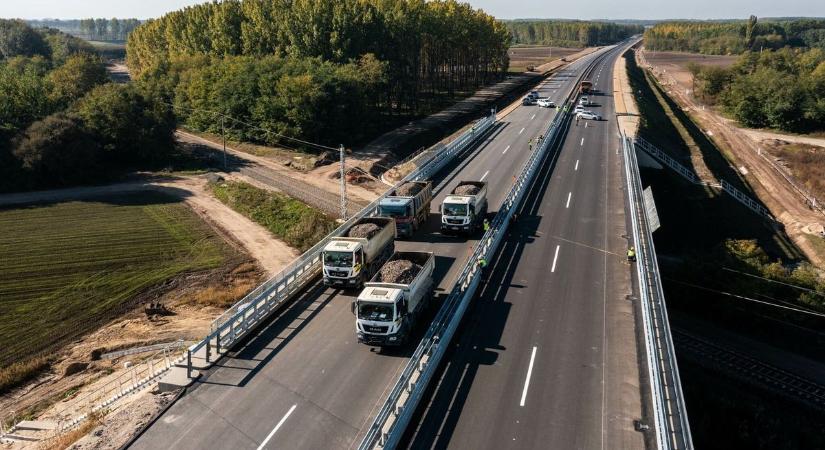 Véghajrában az M44-es munkálatai, lerövidül a menetidő Kecskemét és Békéscsaba között