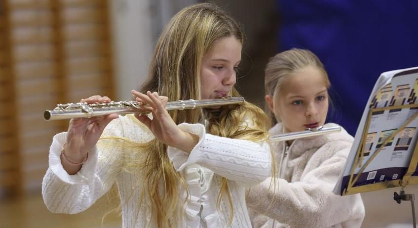 Koncert és táncház várta a gyereket a libazsíros vacsora előtt