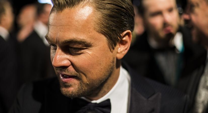 Igazi sztárparádé! Fotókon Leonardo DiCaprio fényűző 50. születésnapi partija