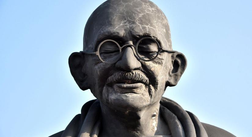 Gandhi hét szót mondott csupán arról, hogy mi a szerelem, több ezer éves bölcsesség lapult abban a mondatban