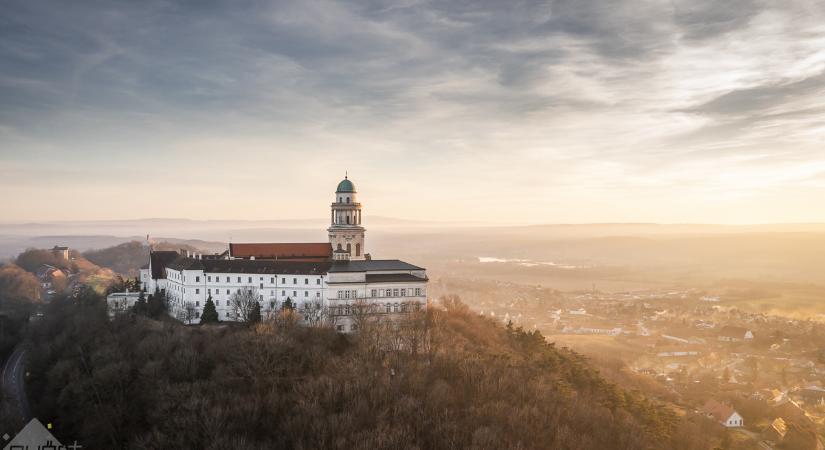 Szentmisével zárult a Pannonhalmi Főapátság Bazilika800 elnevezésű emlékéve