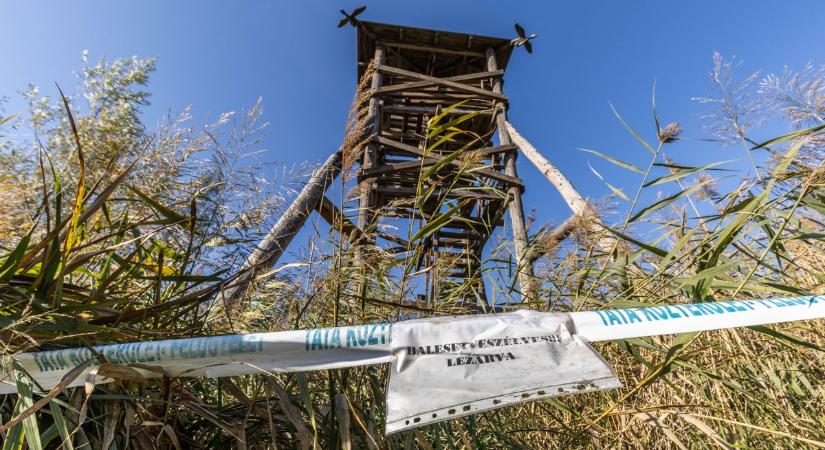 Másfél éve van lezárva a tatai kilátó, kiderült a sorsa