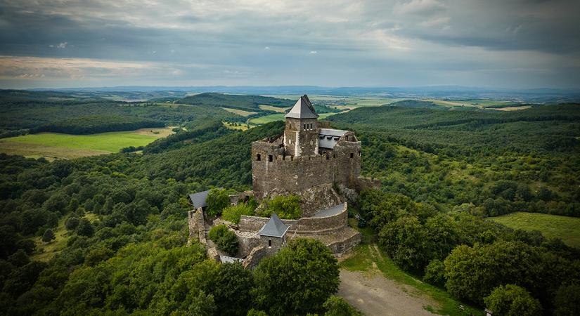 Hollókő, az élő falu