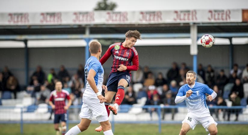 A Premier League-ben köthet ki a Fehérvár FC fiatal csatára