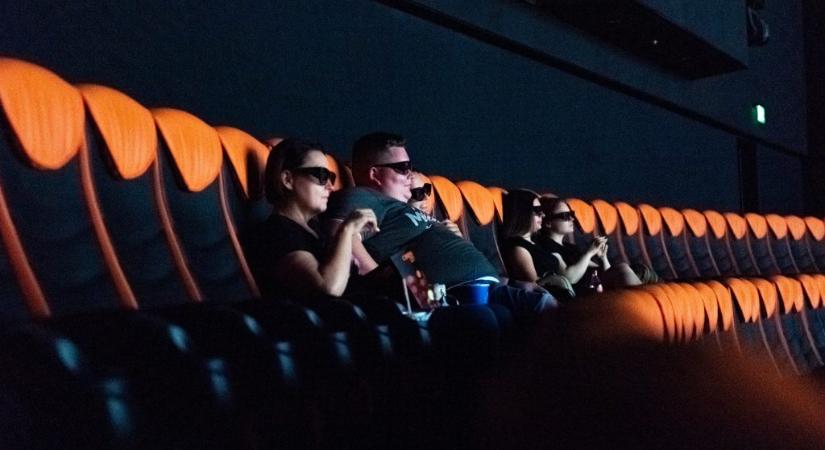 A Cinema City után több budapesti és vidéki mozi is árat emel