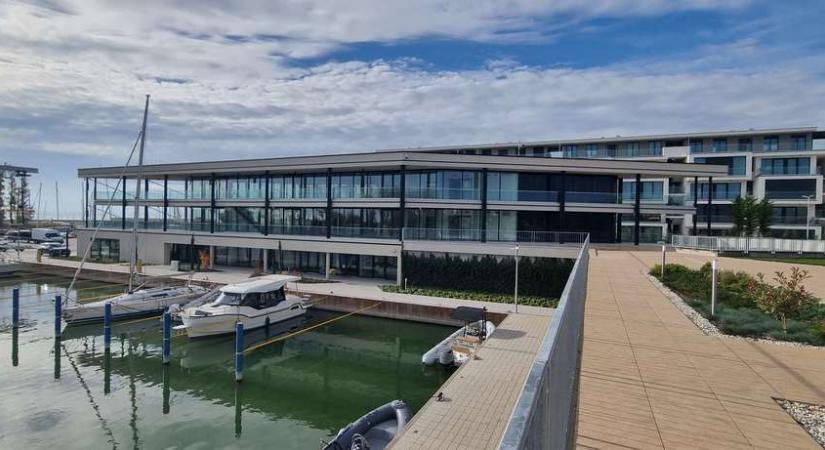 Szezonzáró beszélgetés az Ypsilon Yacht Club első évéről