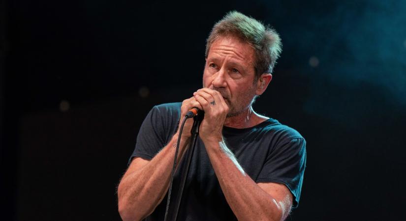 Azta, nem kapunk levegőt: döbbenetesen néz ki a 64 éves David Duchovny, az X-Aktát sármőrje