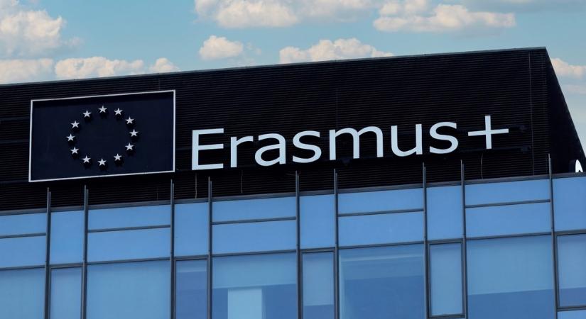 Erasmus-ügy: az Európai Bizottság még nem tud a kormány törvénymódosításairól