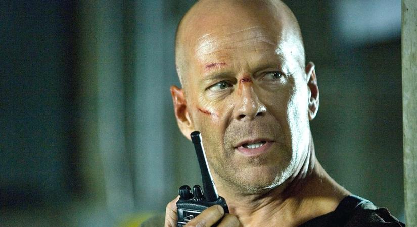 Ő Bruce Willis magyar szinkronhangja!