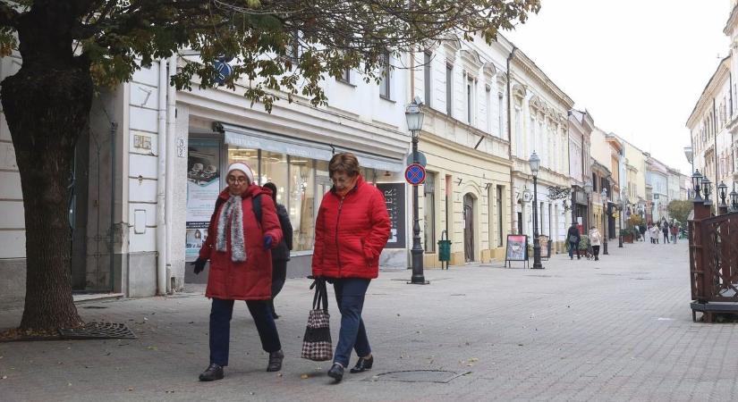 Még nem enged szorításából a ködös, felhős idő, de van remény