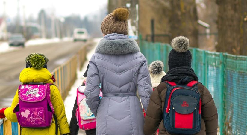 Figyelem: decemberben két szombaton is munka- és tanítási nap lesz. Mutatjuk és jó ha felkészülsz, mert...