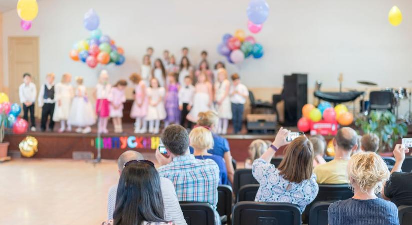 Színpadra lépnek a kisemberek Szabadszálláson