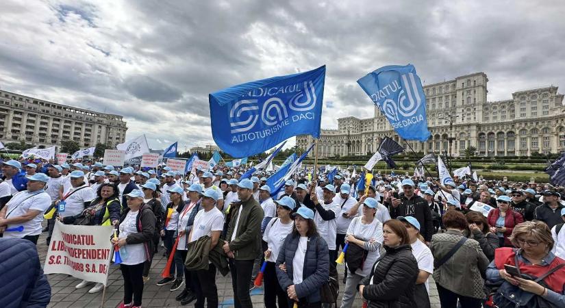 Nem bíznak a szakszervezetek a kormány ígéreteiben