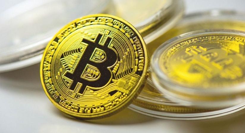 Már a 92 ezer dolláros szintet rohamozza a bitcoin, nem lassul a rali