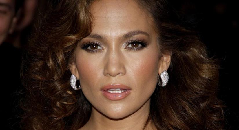 Lefújta esküvőjét Jennifer Lopez - az okokról vallott