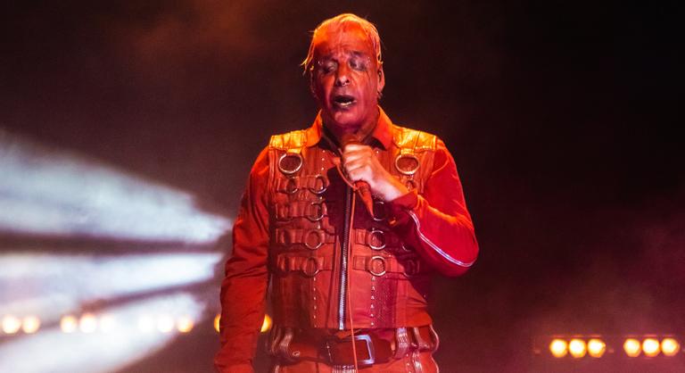 Budapestre hozza szólóprojektjét a Rammstein frontembere