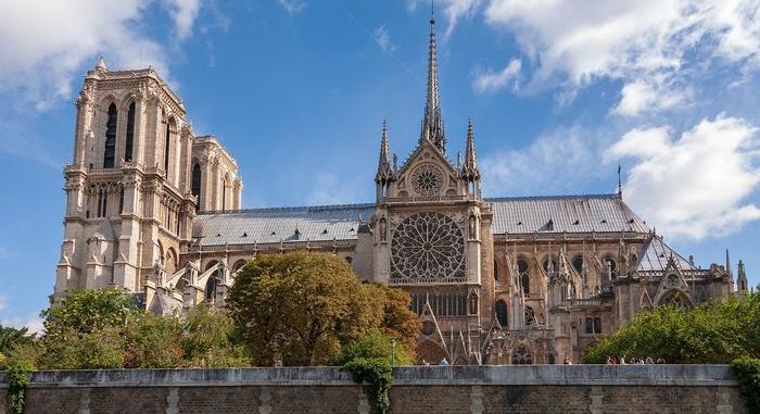 Decembertől ingyenesen lesz látogatható az újjáépített Notre-Dame katedrális