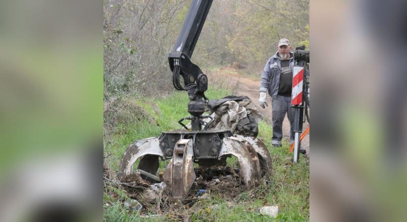 Illegális hulladéklerakók Abonyban: felszámolják őket