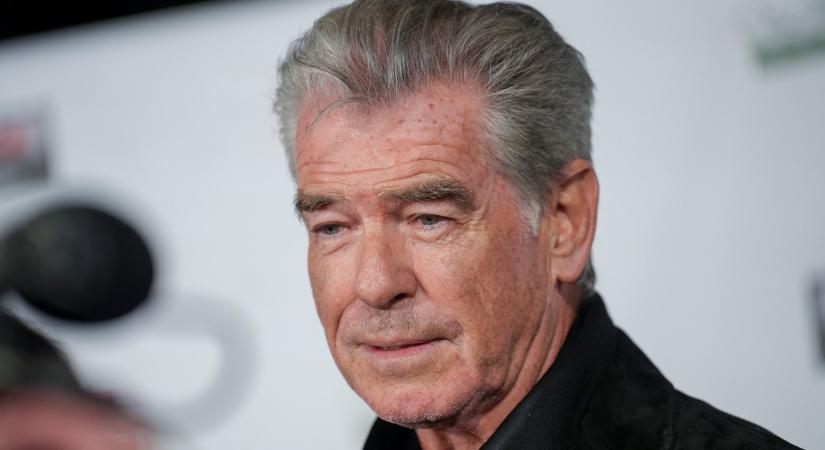 Pierce Brosnan-t egy titokzatos szőke nővel fotózták