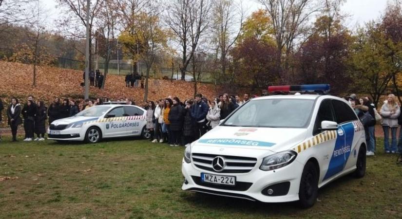 Megtanulták a miskolci diákok, hogy minden döntést reakció követ