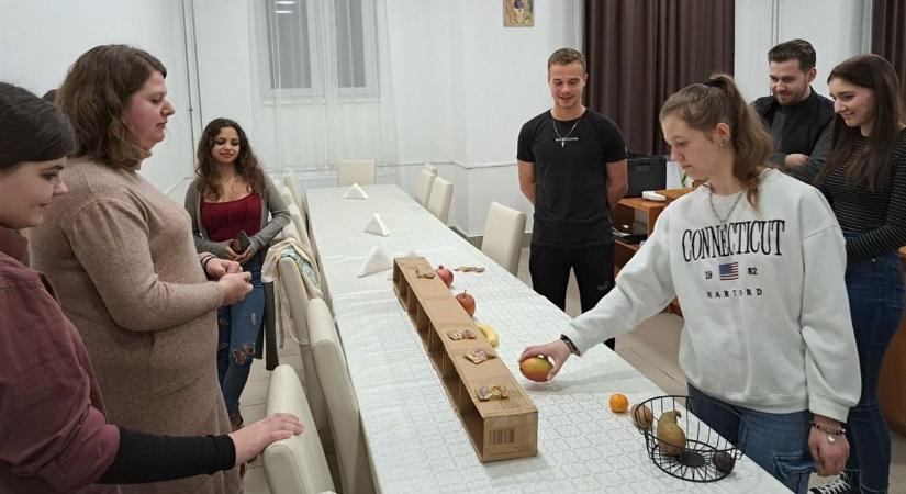 Felavatták a görögkatolikus gimnázium fecskéit