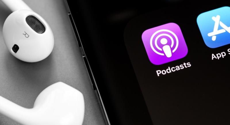 Az Apple állítólag eltávolítja a független orosz média podcastjait