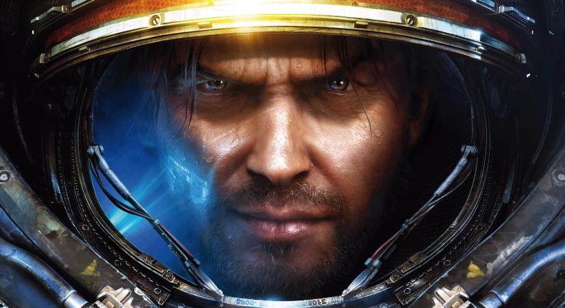 Miután felreppent a hír, hogy készül egy StarCraft-lövölde, a Blizzard egy lövöldéhez kezdett el munkatársakat keresni