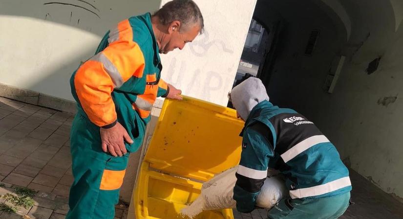 Helyükön a sózó ládák Egerben, ezt kell tudnia a lakosságnak