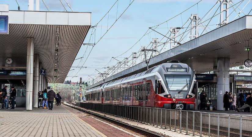 Rettenetes vonatgázolás történt Budapesten