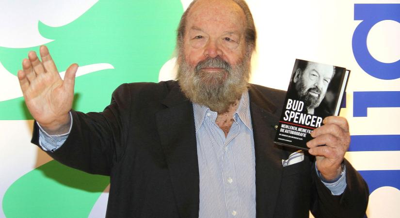 Soha nem készülhetett el Bud Spencer Jézusos filmje, amiben cirkuszi akrobata lett volna Krisztus papuskája