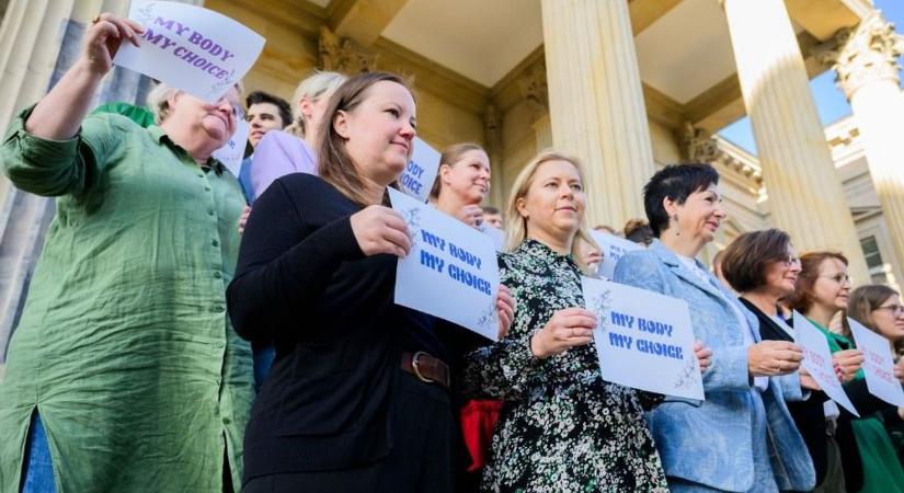 Olaf Scholz legalizálni akarja az abortuszt