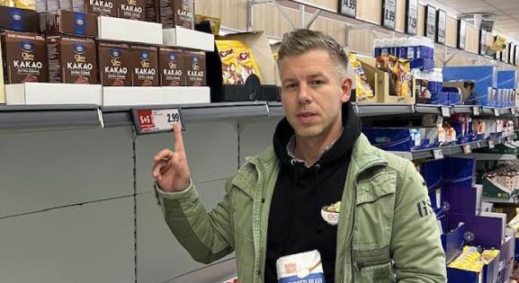 Magyar Péter meglepődött, meg nem is a Lidl árcéduláin