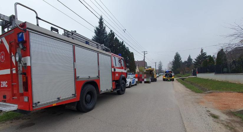 Robbanás történt egy lakóháznál a szomszédos vármegyében - Kórházba került egy idős ember