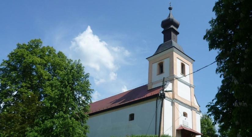 Mi, magyarok még mindig olyan országban élünk, ahol a templomok megújulnak